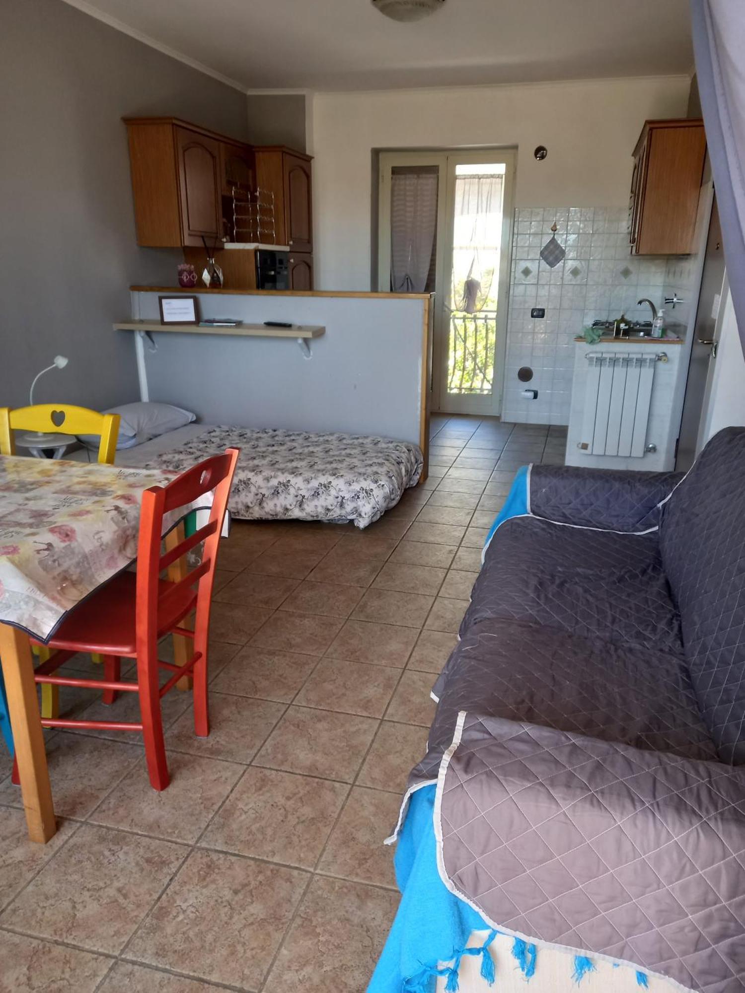 A Santy'S House 1Piano-No Lift-Shuttle A Pagamento-Raggiungibile A Piedi Aeroporto-Fermata Bus Fiera Di Roma A 3 Minuti-Air Condiz Ed Extra Bed For A Fee A Pagamento Apartman Fiumicino Kültér fotó